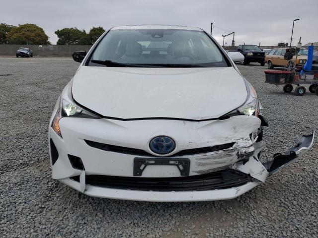 Photo 5 from auction – 2016 TOYOTA PRIUS with VIN JTDKARFUXG3517402