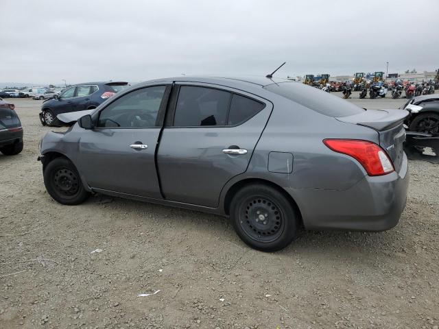 Zdjęcie 2 z aukcji – 2018 NISSAN VERSA S z VIN 3N1CN7AP1JL855283