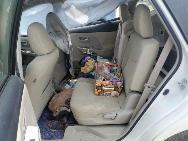 Photo 10 from auction – 2013 TOYOTA PRIUS V with VIN JTDZN3EU3D3219805