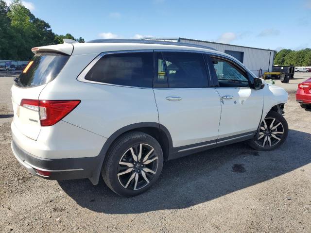 Photo 3 from auction – 2021 HONDA PILOT TOUR with VIN 5FNYF5H94MB042955