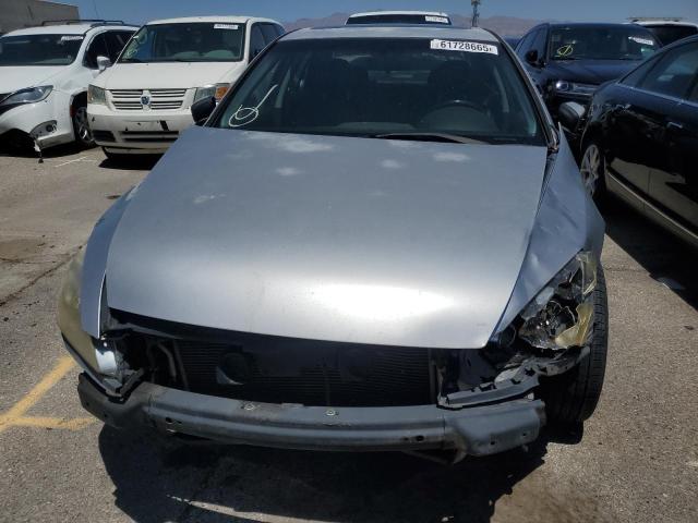 Photo 5 from auction – 2004 HONDA ACCORD with VIN JHMCM56744C038708