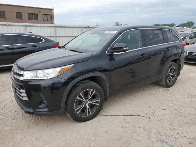 TOYOTA HIGHLANDER 2018 with VIN 5TDBZRFH6JS809582 - Photo from auction
