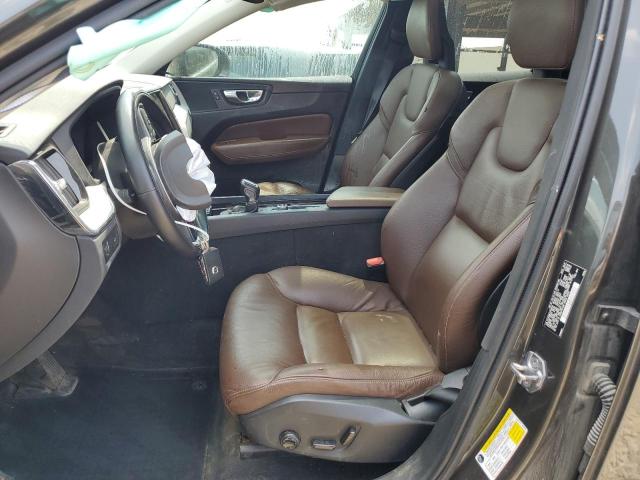 Photo 7 from auction – 2018 VOLVO XC60 T5 MO with VIN YV4102RK3J1018764