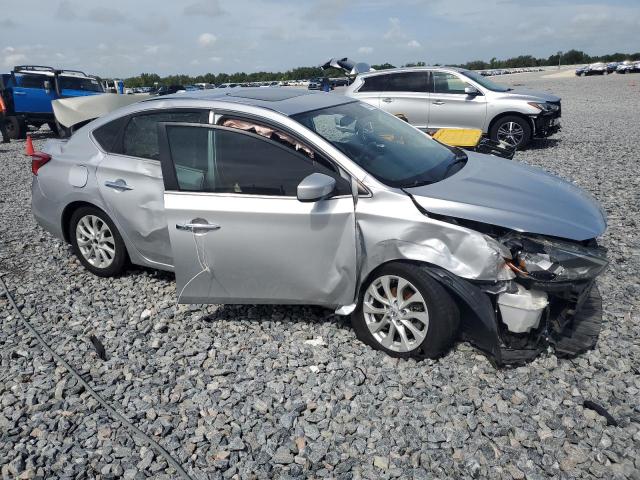 Photo 4 from auction – 2017 NISSAN SENTRA S with VIN 3N1AB7AP2HY367778