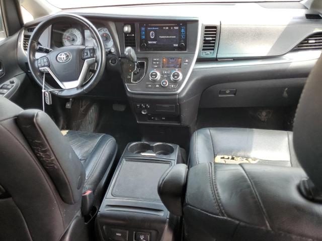 Photo 8 from auction – 2016 TOYOTA SIENNA SE with VIN 5TDXK3DC4GS720388