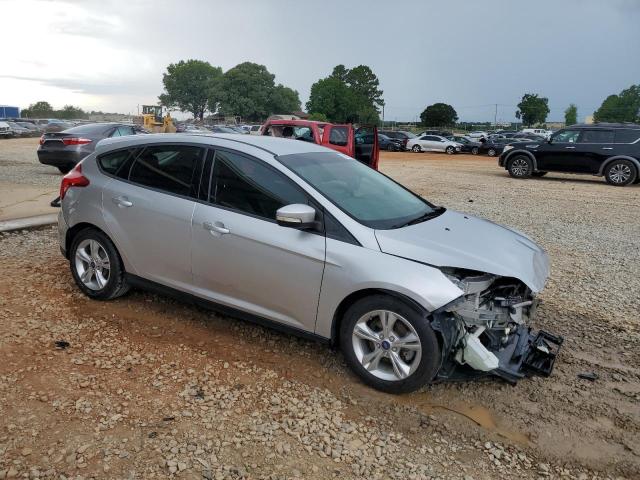 Zdjęcie 4 z aukcji – 2014 FORD FOCUS SE z VIN 1FADP3K2XEL345626