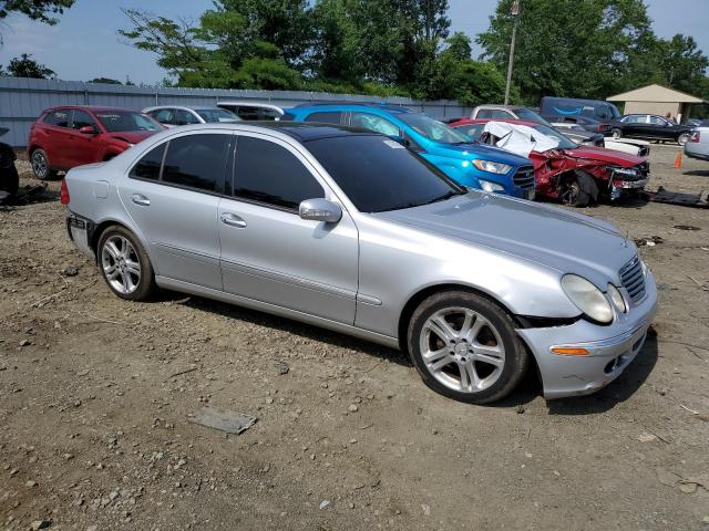 Photo 4 from auction – 2005 MERCEDES-BENZ E 500 with VIN WDBUF70J35A716201