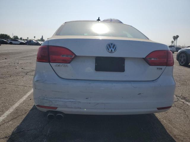 Photo 6 from auction – 2011 VOLKSWAGEN JETTA TDI with VIN 3VWLL7AJ2BM047550