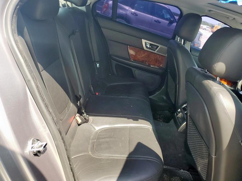 Photo 10 from auction – 2013 JAGUAR XF with VIN SAJWJ0EF0D8S80998