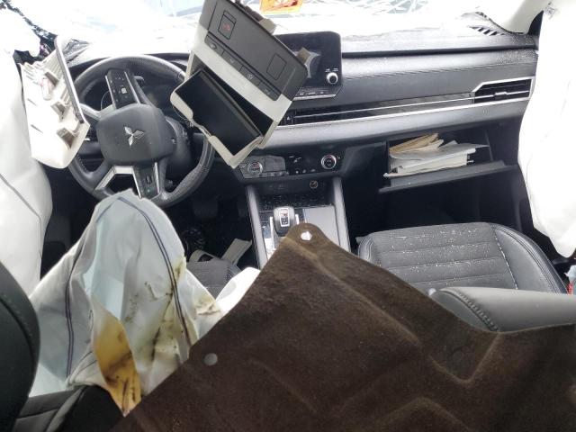 Photo 8 from auction – 2023 MITSUBISHI OUTLANDER with VIN JA4J3UA84PZ031985