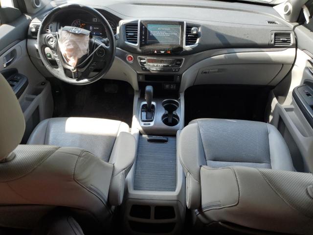 Photo 8 from auction – 2017 HONDA RIDGELINE with VIN 5FPYK2F62HB005791