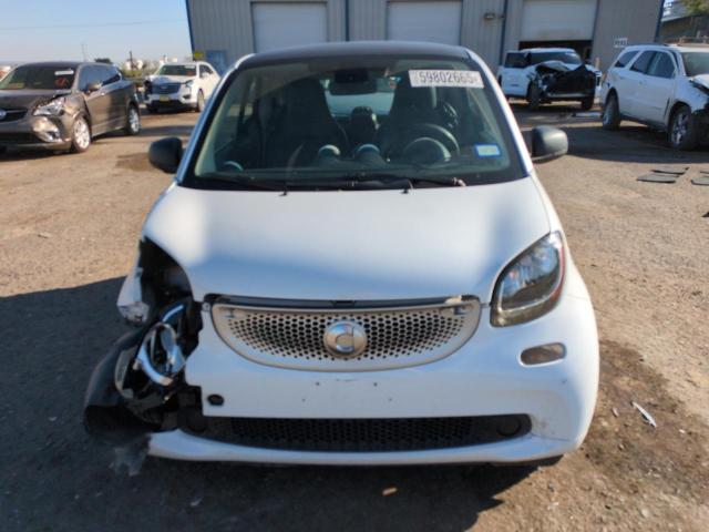 Photo 5 from auction – 2016 SMART FORTWO with VIN WMEFJ5DA1GK153476