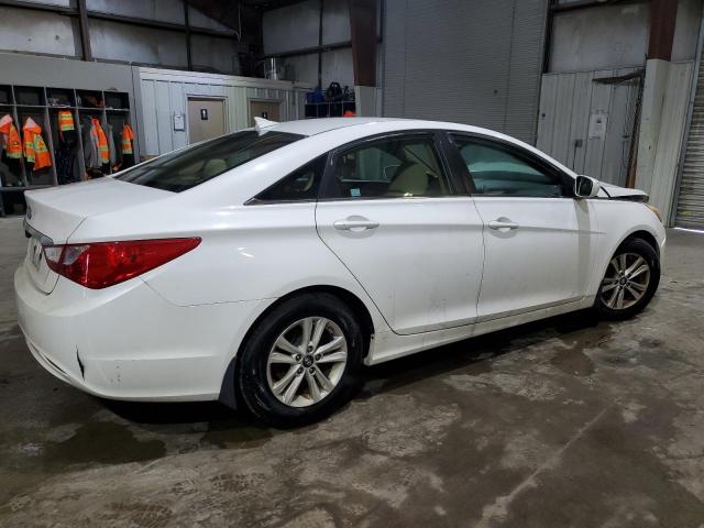 Photo 3 from auction – 2012 HYUNDAI SONATA GLS with VIN 5NPEB4AC0CH440355