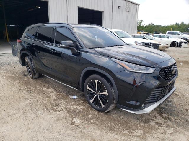 Photo 4 from auction – 2021 TOYOTA HIGHLANDER with VIN 5TDJZRBH5MS159536