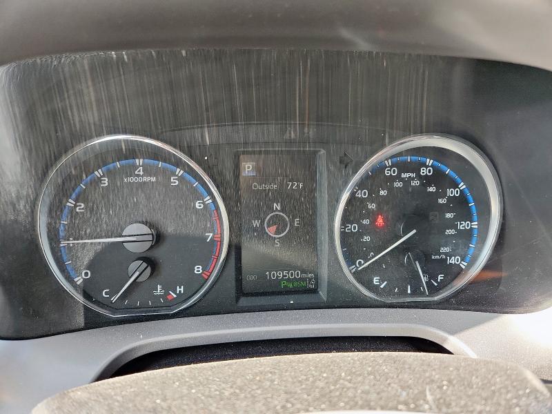 Photo 9 from auction – 2016 TOYOTA RAV4 XLE with VIN JTMWFREV0GJ090482