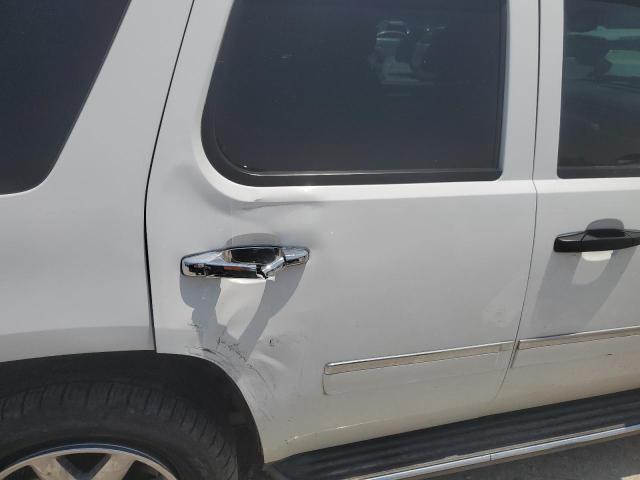 Photo 10 from auction – 2010 GMC YUKON DENA with VIN 1GKUKEEF7AR268566