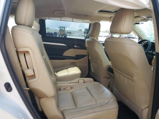 Фото 11 с аукциона – 2018 TOYOTA HIGHLANDER с VIN 5TDKZRFH0JS268979