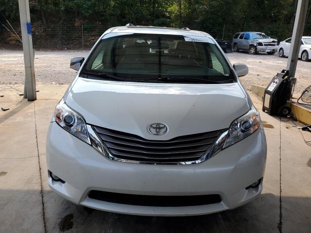 Photo 5 from auction – 2017 TOYOTA SIENNA XLE with VIN 5TDYZ3DC4HS867912