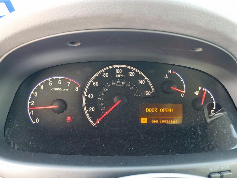 Photo 9 from auction – 2006 HYUNDAI AZERA SE with VIN KMHFC46F96A095693