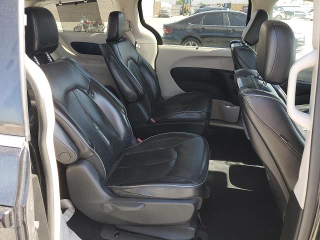 Photo 11 from auction – 2018 CHRYSLER PACIFICA H with VIN 2C4RC1N74JR213650