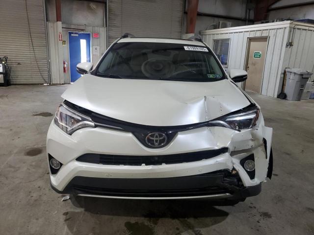 Photo 5 from auction – 2017 TOYOTA RAV4 LIMIT with VIN JTMDFREV2HD207258