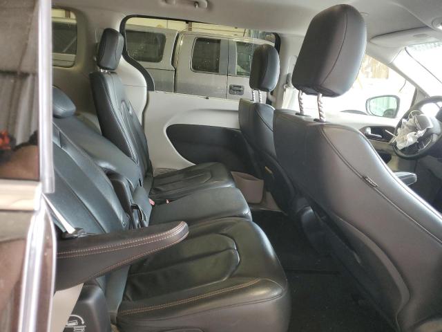 Photo 11 from auction – 2017 CHRYSLER PACIFICA T with VIN 2C4RC1BG2HR820760