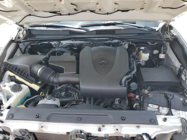 Photo 11 from auction – 2016 TOYOTA TACOMA with VIN 5TFAZ5CN5GX014802