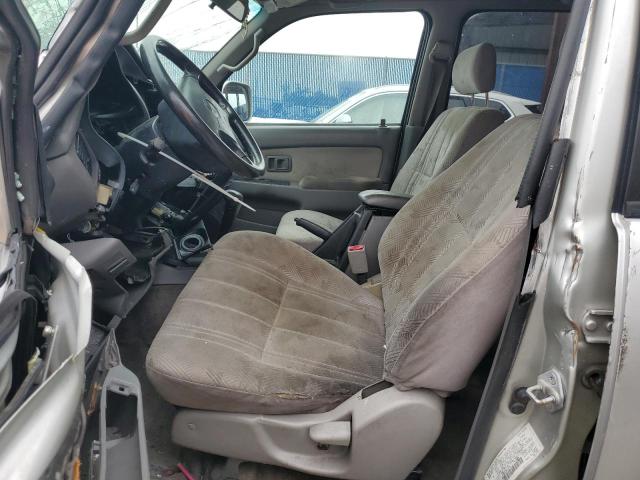 Photo 7 from auction – 2002 TOYOTA 4RUNNER SR with VIN JT3GN86R020241634