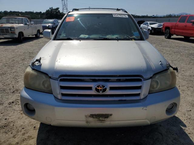 Photo 5 from auction – 2004 TOYOTA HIGHLANDER with VIN JTEEP21A040016317