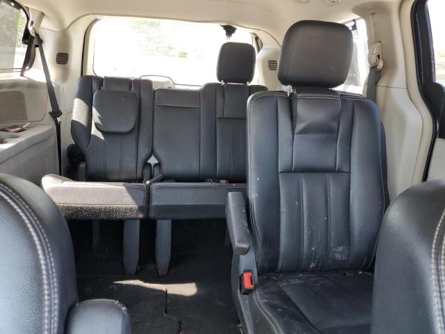 Photo 10 from auction – 2014 CHRYSLER TOWN & COU with VIN 2C4RC1CG0ER365465