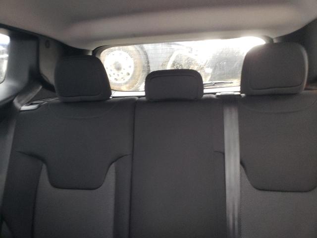 Photo 10 from auction – 2018 JEEP RENEGADE S with VIN ZACCJBAB4JPH37798