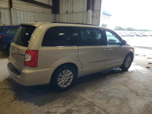 Photo 3 from auction – 2015 CHRYSLER TOWN & COU with VIN 2C4RC1CG9FR627579