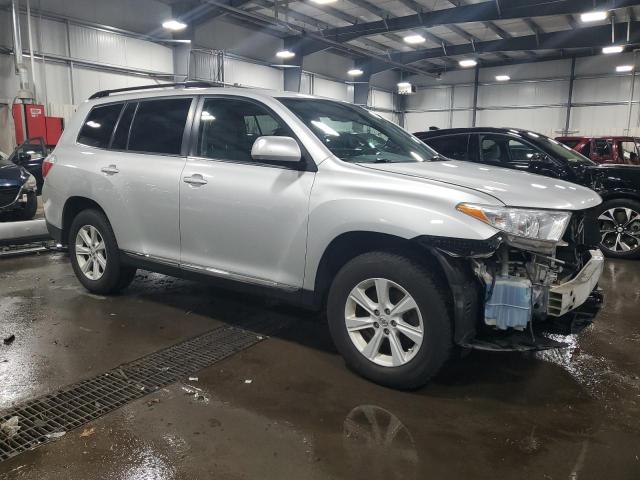 Photo 4 from auction – 2013 TOYOTA HIGHLANDER with VIN 5TDBK3EH6DS234407