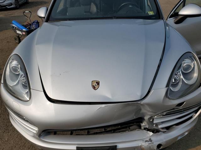 Photo 12 from auction – 2013 PORSCHE CAYENNE with VIN WP1AA2A28DLA08184