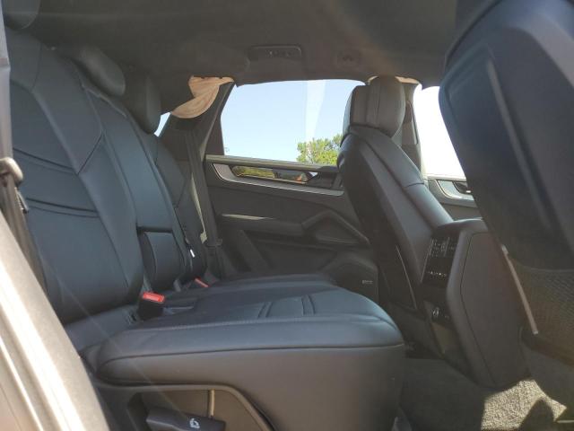 Photo 11 from auction – 2024 PORSCHE CAYENNE with VIN WP1AA2AY8RDA09180