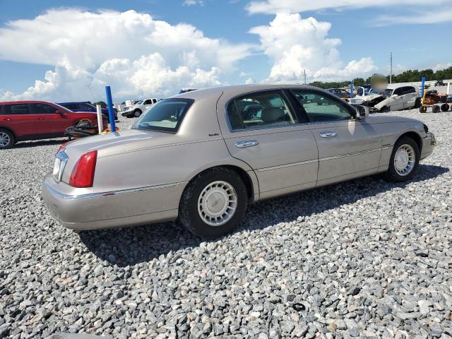 Photo 3 from auction – 2001 LINCOLN TOWN CAR E with VIN 1LNHM81W11Y669367