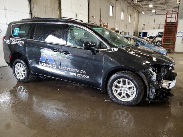 Photo 4 from auction – 2021 CHRYSLER VOYAGER LX with VIN 2C4RC1DG7MR547564