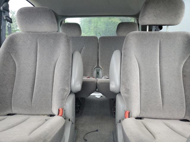 Photo 10 from auction – 2002 DODGE GRAND CARA with VIN 2B4GP54LX2R592721