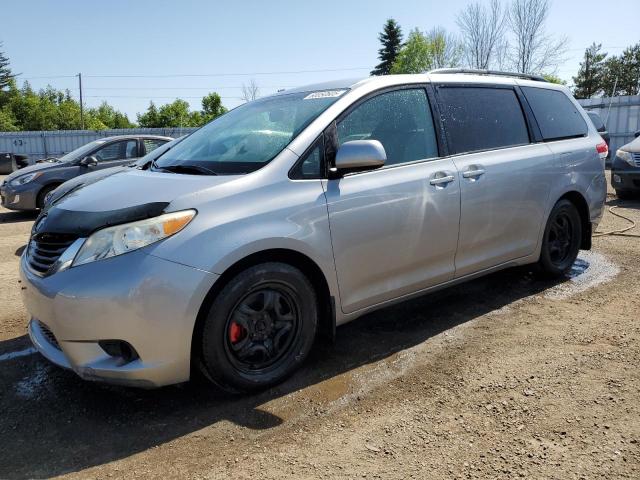 Foto 1 de la subasta – 2012 TOYOTA SIENNA con VIN 5TDKK3DC8CS231500