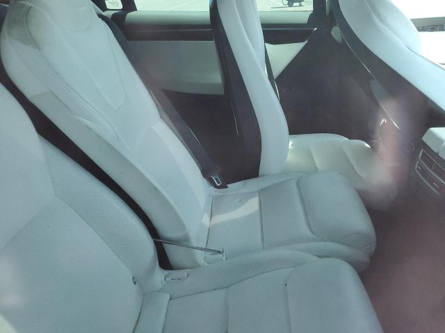 Photo 10 from auction – 2016 TESLA MODEL X with VIN 5YJXCAE26GF004233