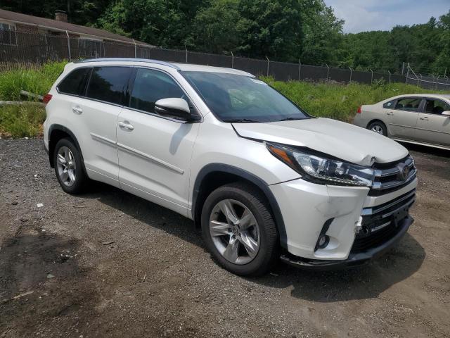 Photo 4 from auction – 2019 TOYOTA HIGHLANDER with VIN 5TDDZRFH3KS743258
