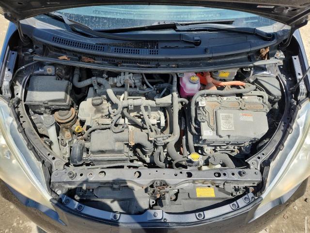 Photo 11 from auction – 2013 TOYOTA PRIUS C with VIN JTDKDTB37D1041618