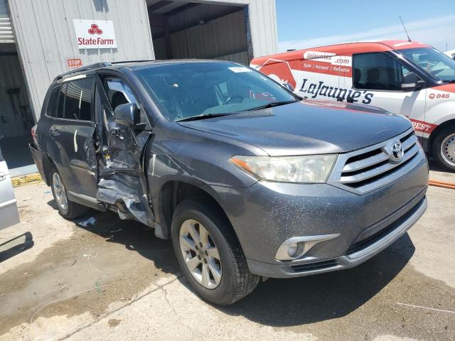 Photo 4 from auction – 2013 TOYOTA HIGHLANDER with VIN 5TDZK3EH7DS097590
