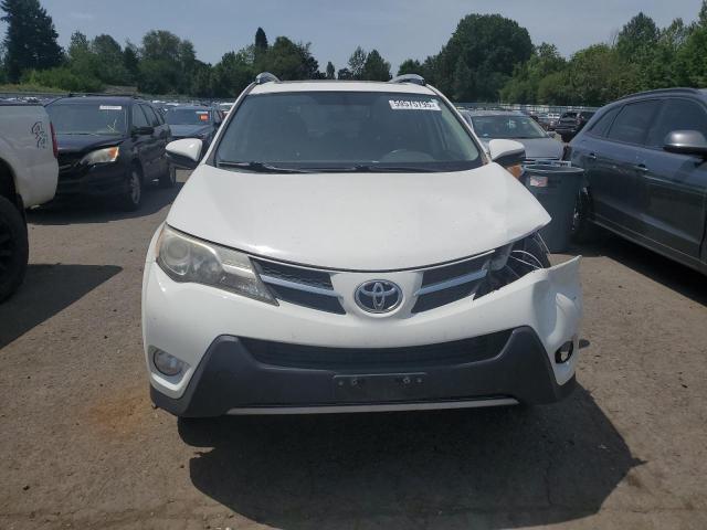 Photo 5 from auction – 2015 TOYOTA RAV4 XLE with VIN JTMRFREV4FJ047937