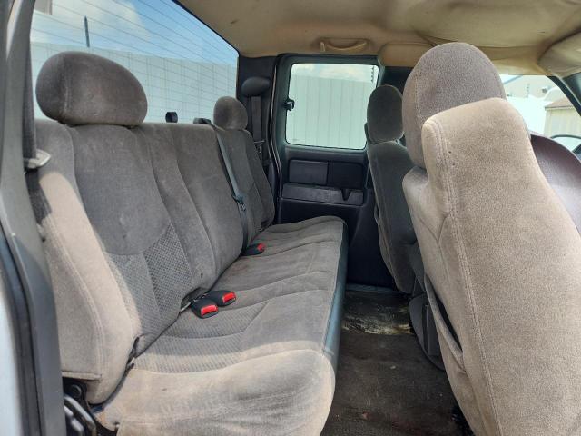 Photo 10 from auction – 2006 CHEVROLET SILVERADO with VIN 1GCEC19V16Z233553