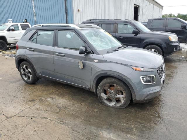 Photo 4 from auction – 2022 HYUNDAI VENUE SEL with VIN KMHRC8A32NU149348