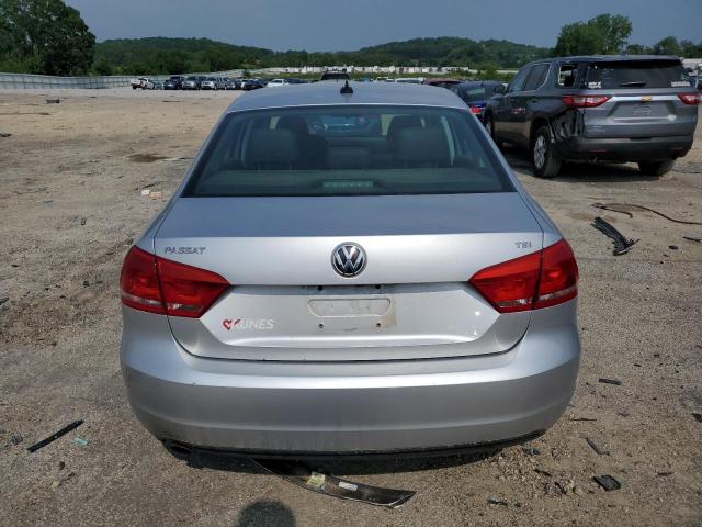 Photo 6 from auction – 2015 VOLKSWAGEN PASSAT S with VIN 1VWAS7A30FC096121