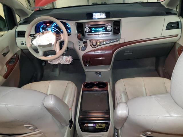 Photo 8 from auction – 2013 TOYOTA SIENNA with VIN 5TDYK3DCXDS329696