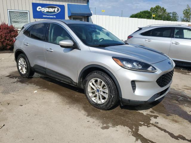 Photo 4 from auction – 2020 FORD ESCAPE SE with VIN 1FMCU0G69LUC28812