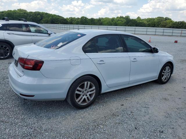 Photo 3 from auction – 2017 VOLKSWAGEN JETTA S with VIN 3VW2B7AJXHM239449